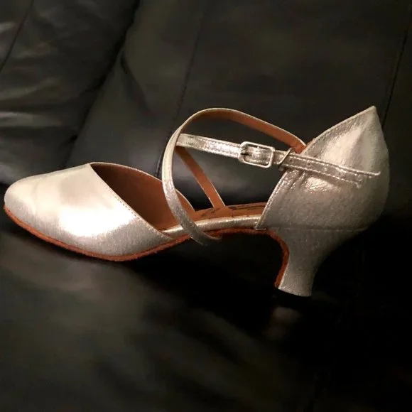 NEW  Ballroom Latin Dance Shoes in Silver - Picture 11 of 14